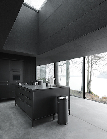 Vipp701-Shelter-Kitchen-Living02-Low